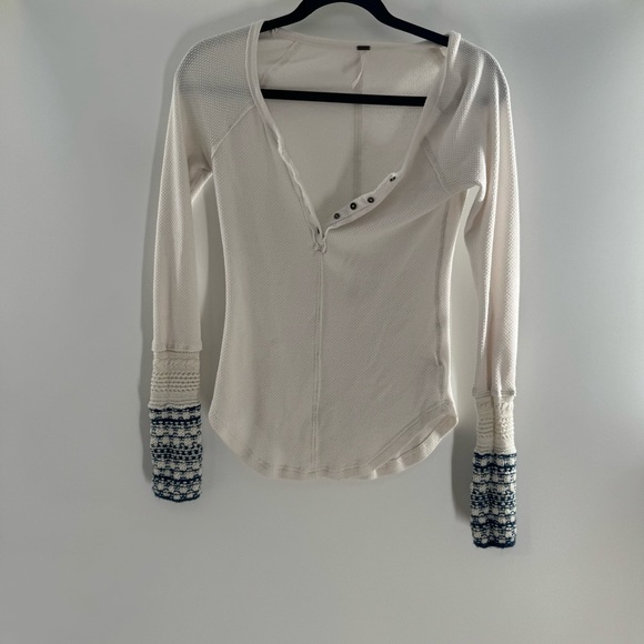 Free People Tops - Free People Cream Ski Lodge Thermal Top Cuffed Long Sleeve Waffle Knit Women’s S